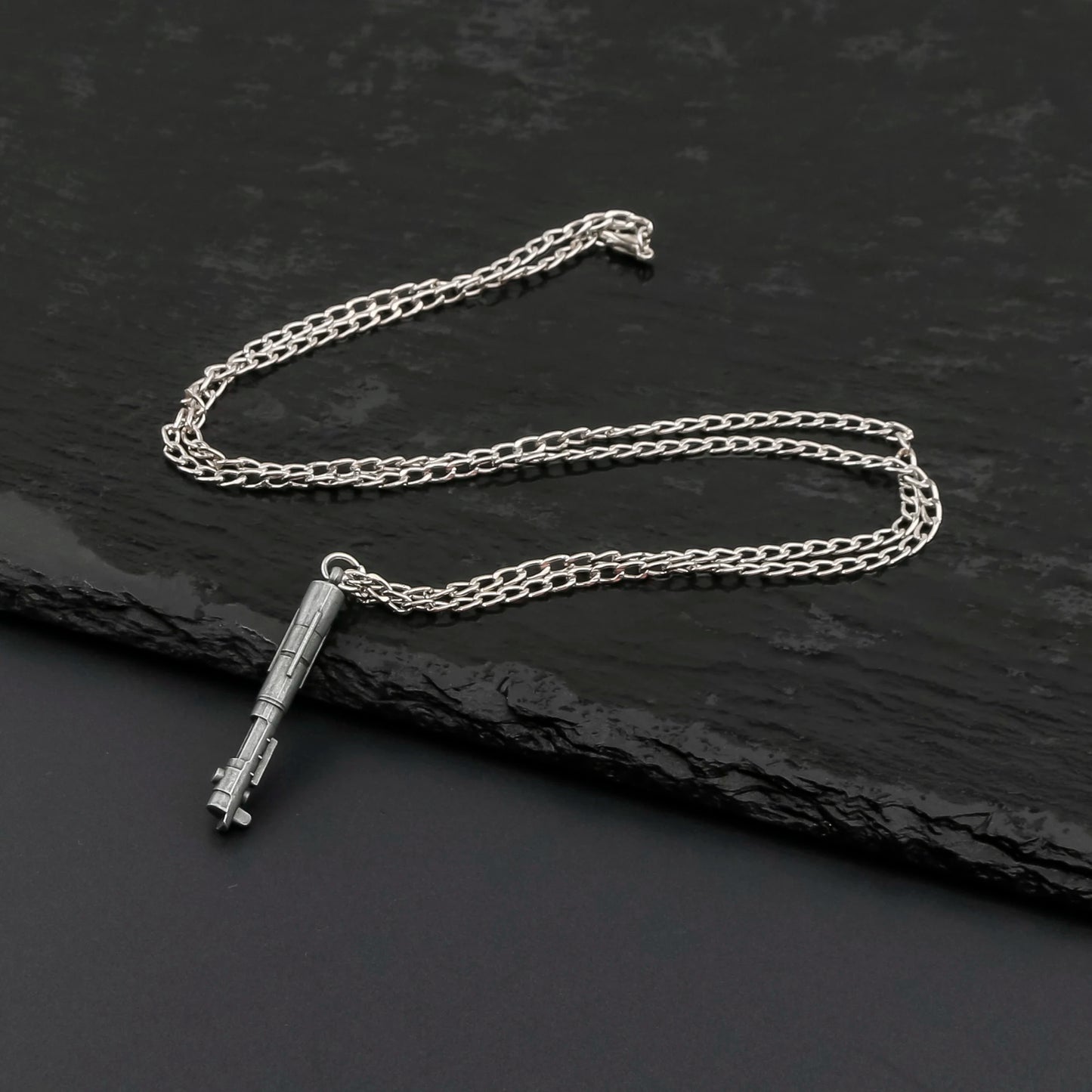 KB Mini Lightsaber NecklaceIs™