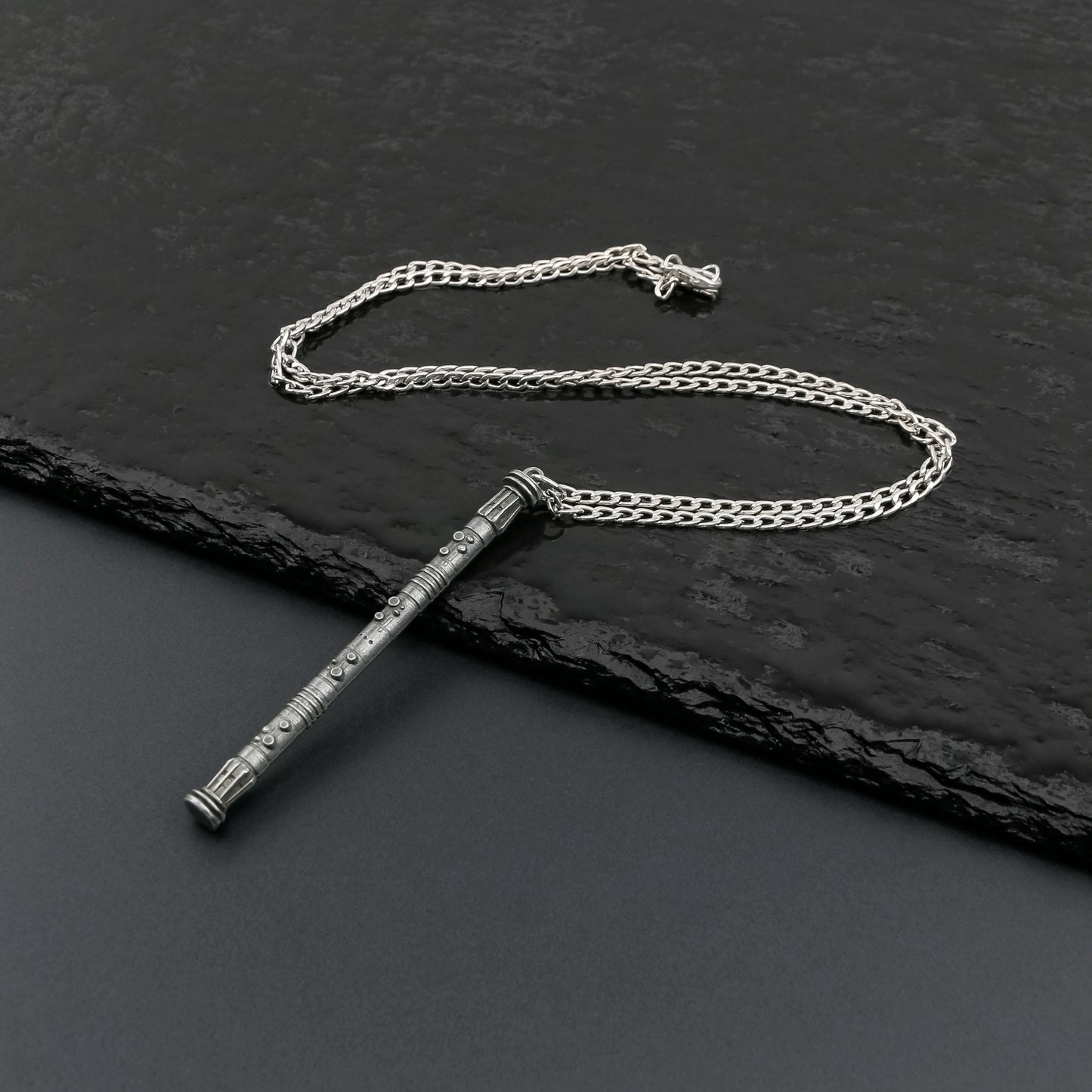 KB Mini Lightsaber NecklaceIs™