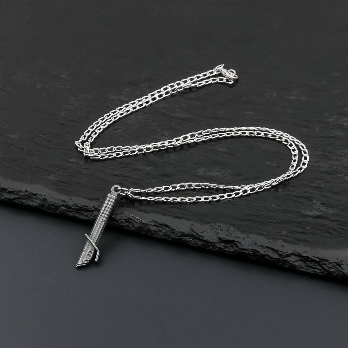 KB Mini Lightsaber NecklaceIs™